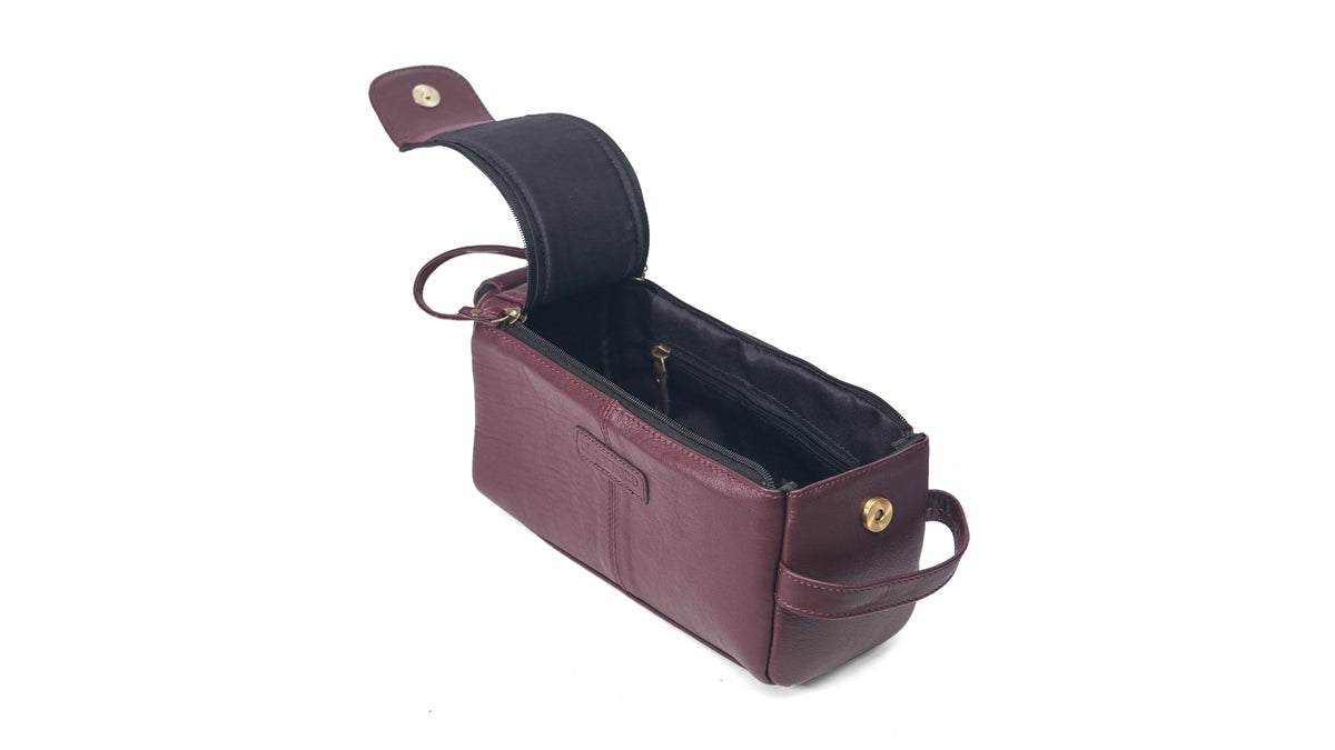 Blackford Luxury Leather Toiletry Bag